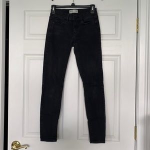 Black womens low rise skinny jeans size 3